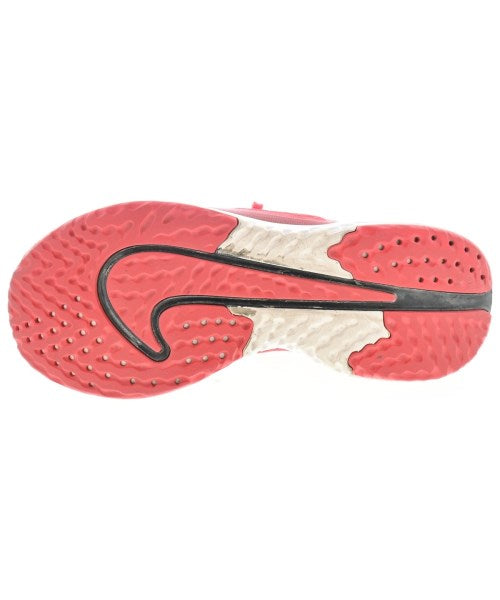 NIKE รองเท้าผ้าใบ