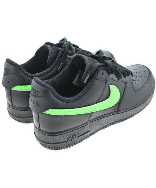 NIKE รองเท้าผ้าใบ