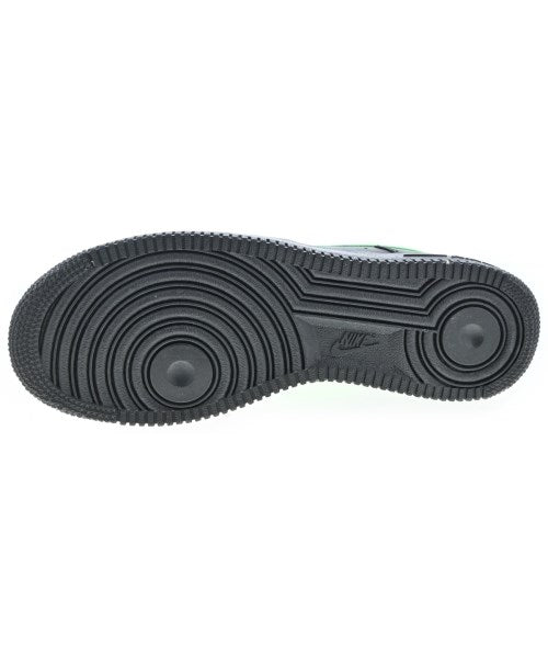 NIKE รองเท้าผ้าใบ