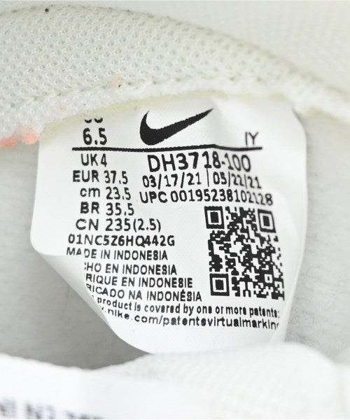 NIKE รองเท้าผ้าใบ