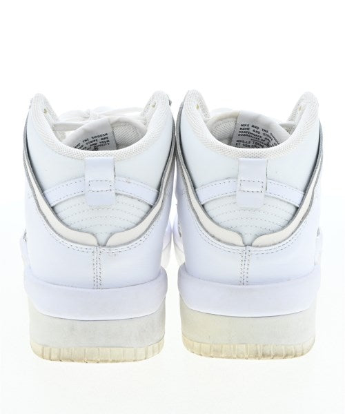 NIKE รองเท้าผ้าใบ