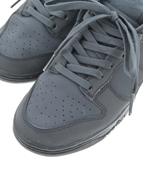 NIKE รองเท้าผ้าใบ