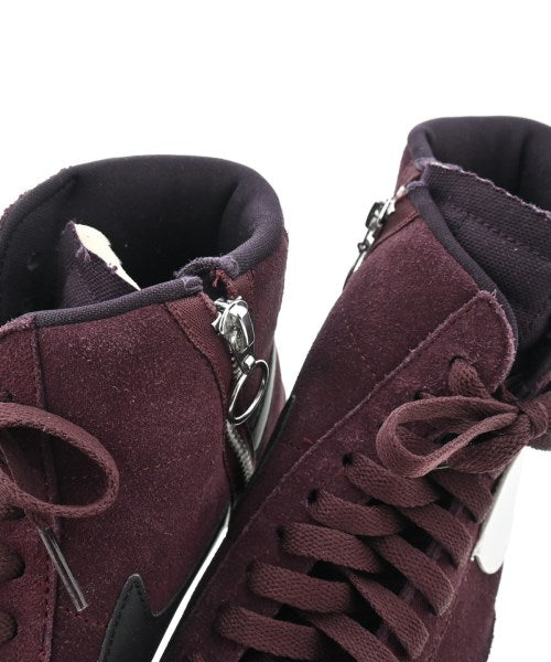 NIKE รองเท้าผ้าใบ