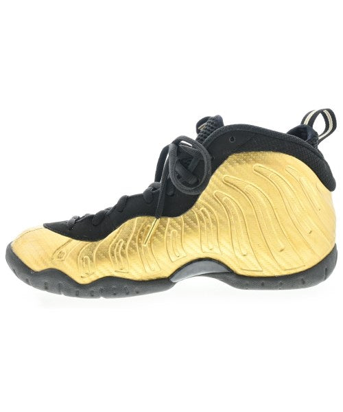 NIKE รองเท้าผ้าใบ