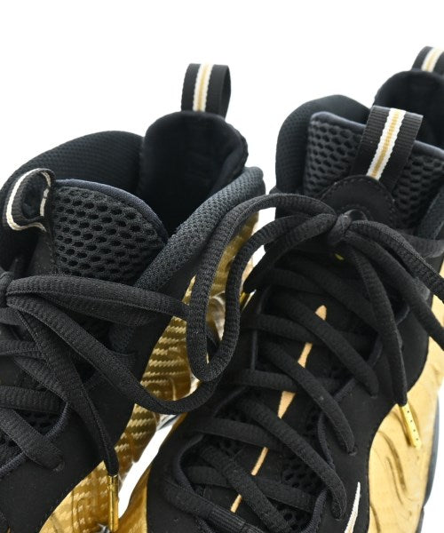 NIKE รองเท้าผ้าใบ