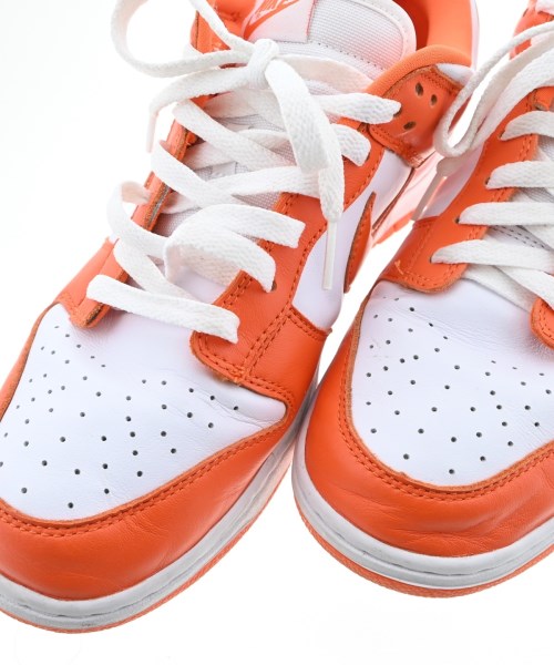 NIKE รองเท้าผ้าใบ