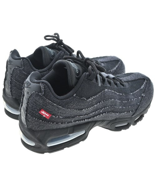 NIKE รองเท้าผ้าใบ