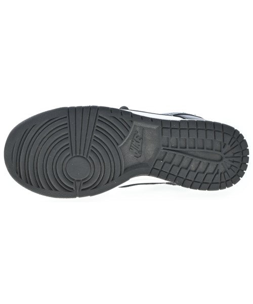 NIKE รองเท้าผ้าใบ