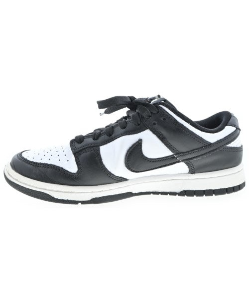 NIKE รองเท้าผ้าใบ