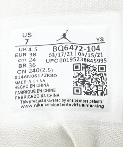 NIKE รองเท้าผ้าใบ