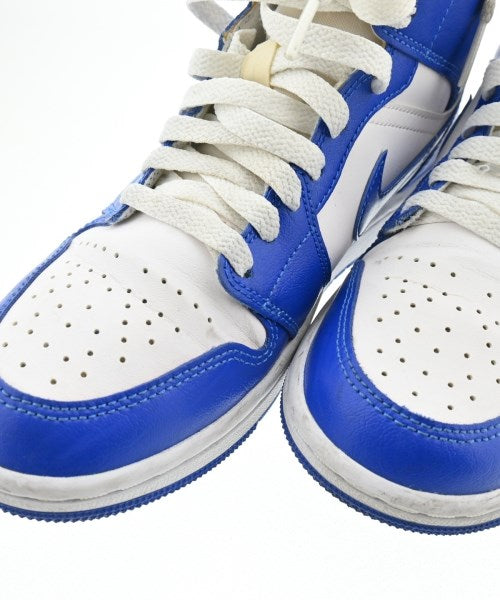 NIKE รองเท้าผ้าใบ