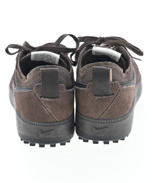 NIKE รองเท้าผ้าใบ