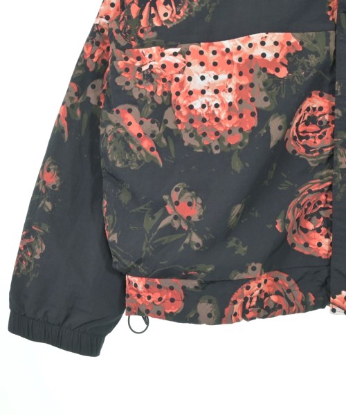 NIKE แจ็คเก็ตเบลาส์ อื่น