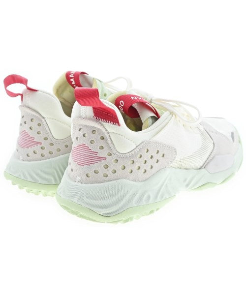 NIKE รองเท้าผ้าใบ