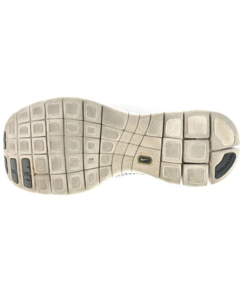 NIKE รองเท้าผ้าใบ