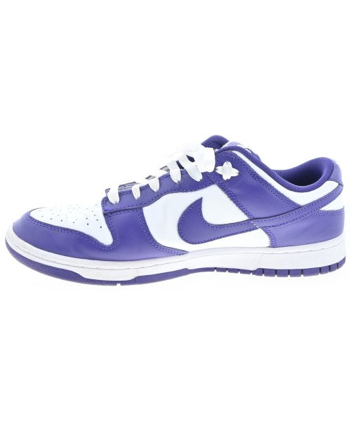 NIKE รองเท้าผ้าใบ