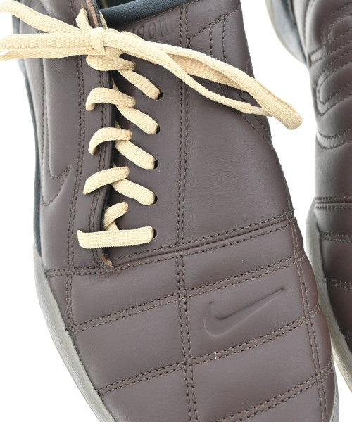 NIKE รองเท้าผ้าใบ