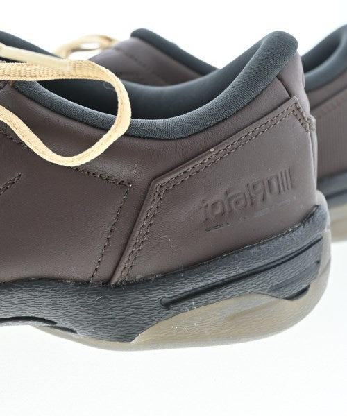 NIKE รองเท้าผ้าใบ