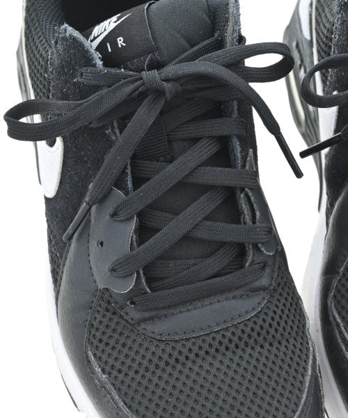 NIKE รองเท้าผ้าใบ