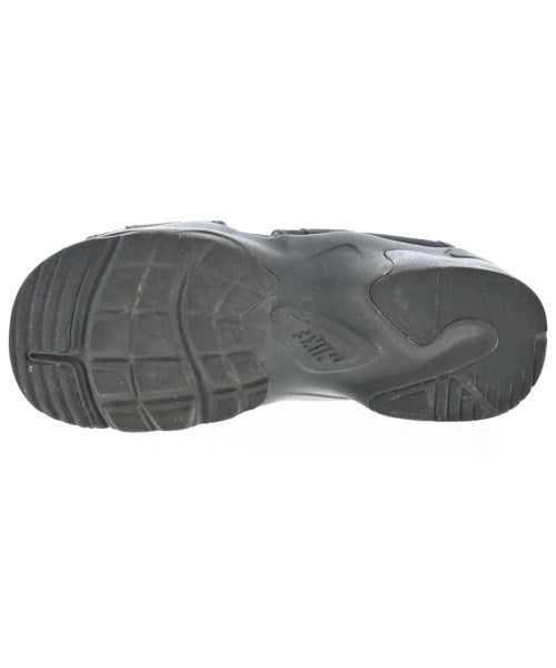 NIKE รองเท้าแตะ