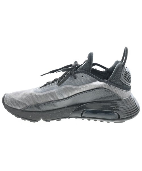 NIKE รองเท้าผ้าใบ