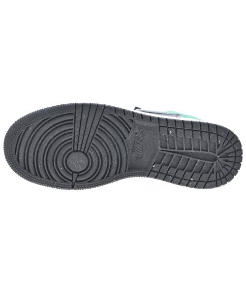 NIKE รองเท้าผ้าใบ