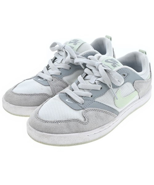 NIKE รองเท้าผ้าใบ