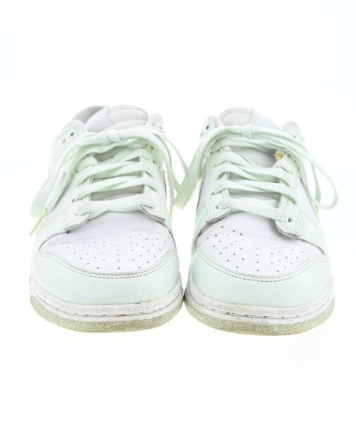 NIKE รองเท้าผ้าใบ