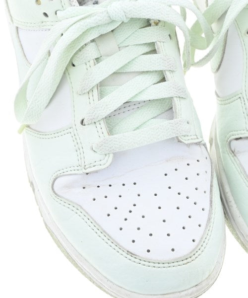 NIKE รองเท้าผ้าใบ