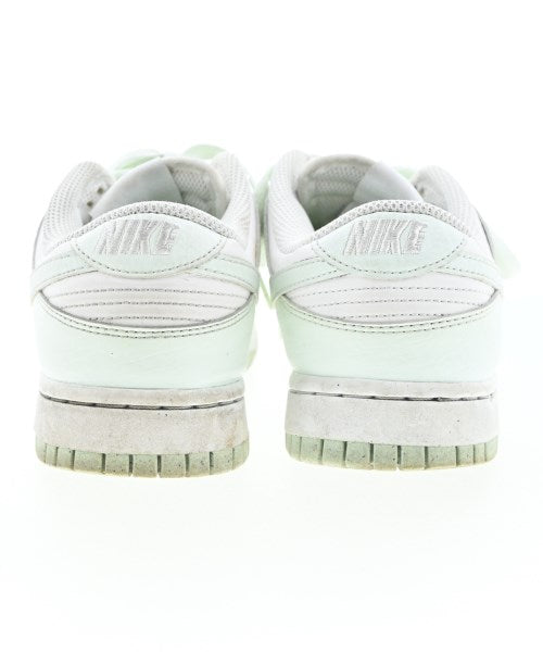 NIKE รองเท้าผ้าใบ