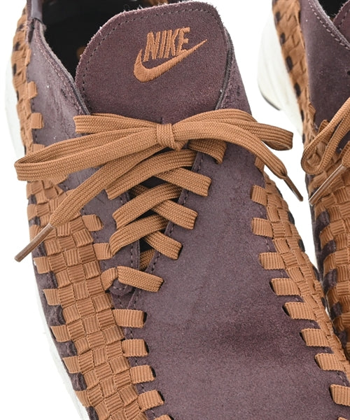 NIKE รองเท้าผ้าใบ