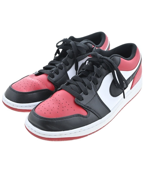 NIKE รองเท้าผ้าใบ
