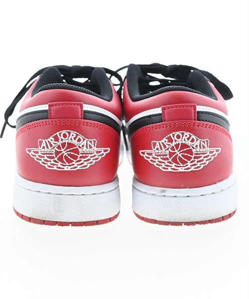 NIKE รองเท้าผ้าใบ