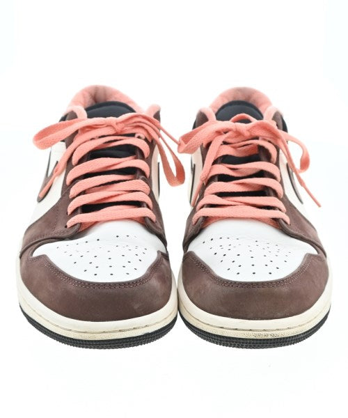 NIKE รองเท้าผ้าใบ