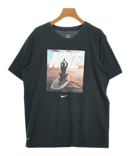 NIKE เสื้อยืด/เสื้อท็อปส์