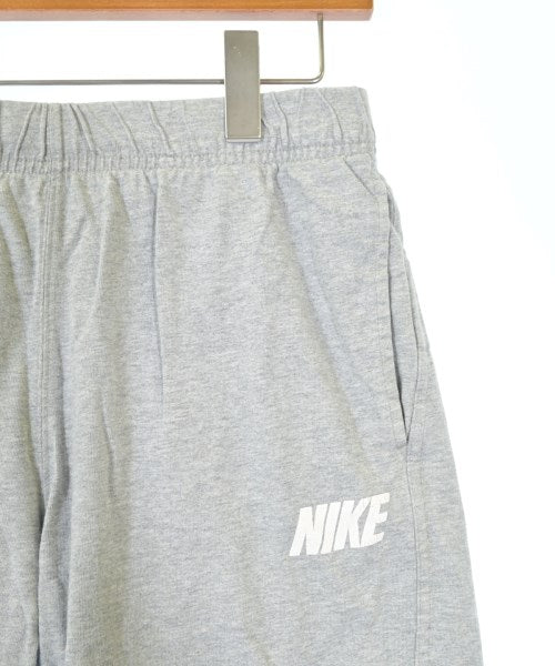 NIKE กางเกงขาสั้น