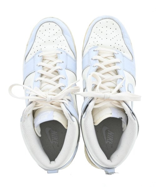 NIKE รองเท้าผ้าใบ