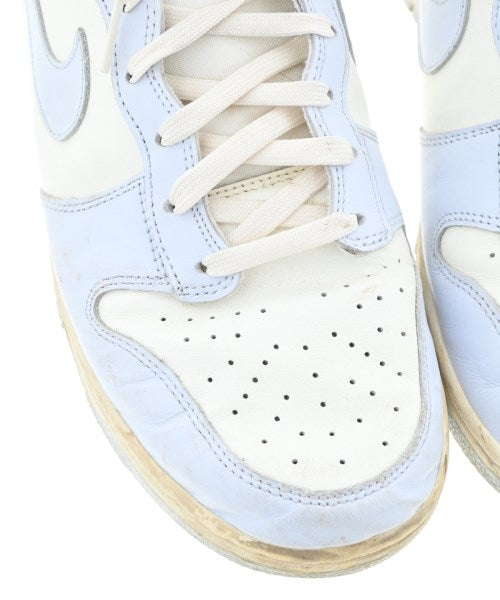 NIKE รองเท้าผ้าใบ