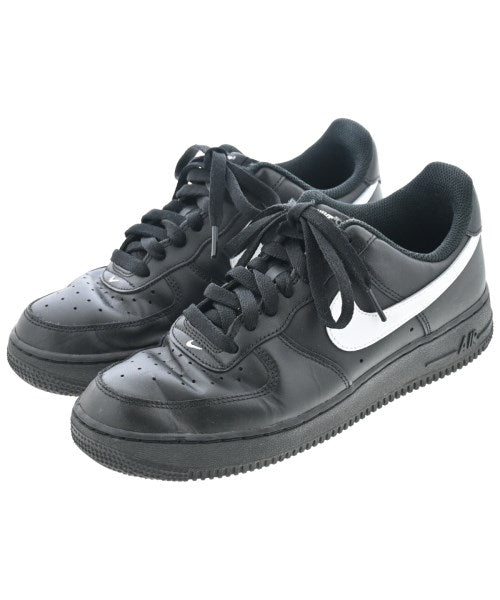 NIKE รองเท้าผ้าใบ
