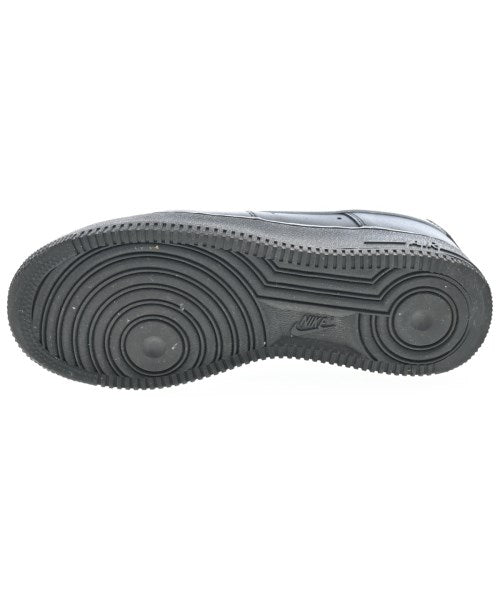 NIKE รองเท้าผ้าใบ
