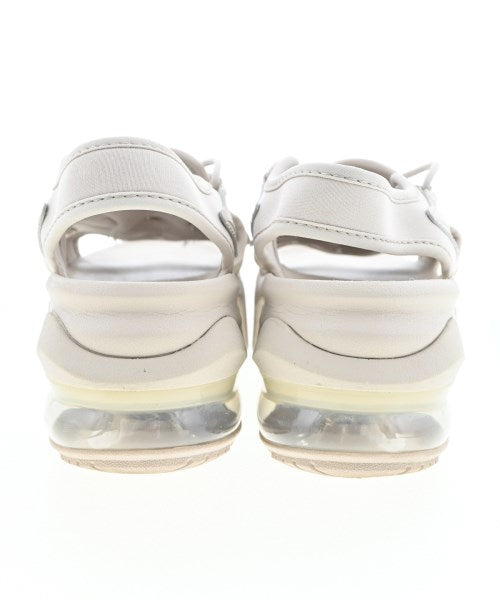 NIKE รองเท้า อื่น