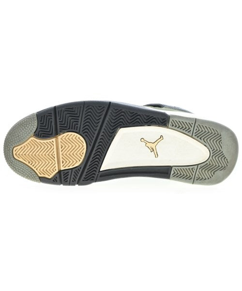 NIKE รองเท้าผ้าใบ