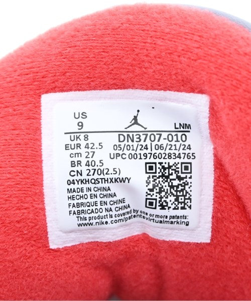 NIKE รองเท้าผ้าใบ