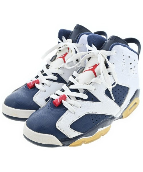 NIKE รองเท้าผ้าใบ