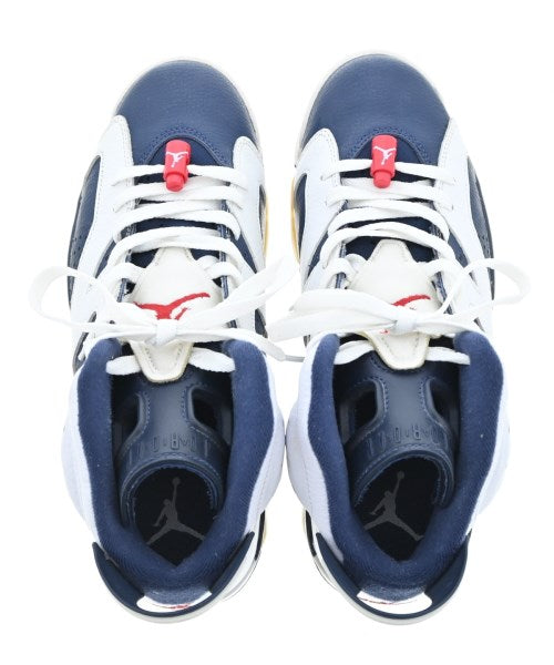 NIKE รองเท้าผ้าใบ