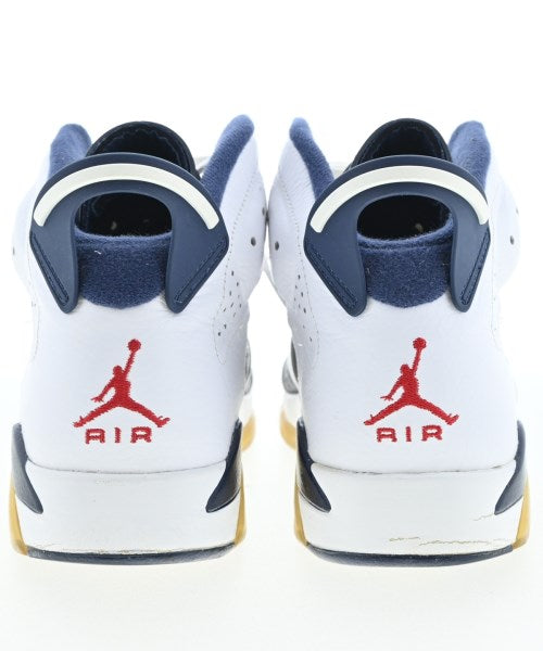 NIKE รองเท้าผ้าใบ