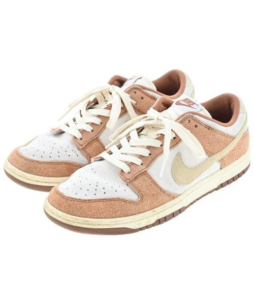 NIKE รองเท้าผ้าใบ