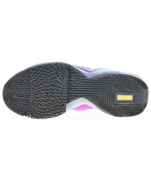 NIKE รองเท้าผ้าใบ