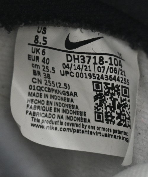 NIKE รองเท้าผ้าใบ
