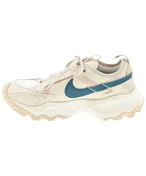 NIKE รองเท้าผ้าใบ